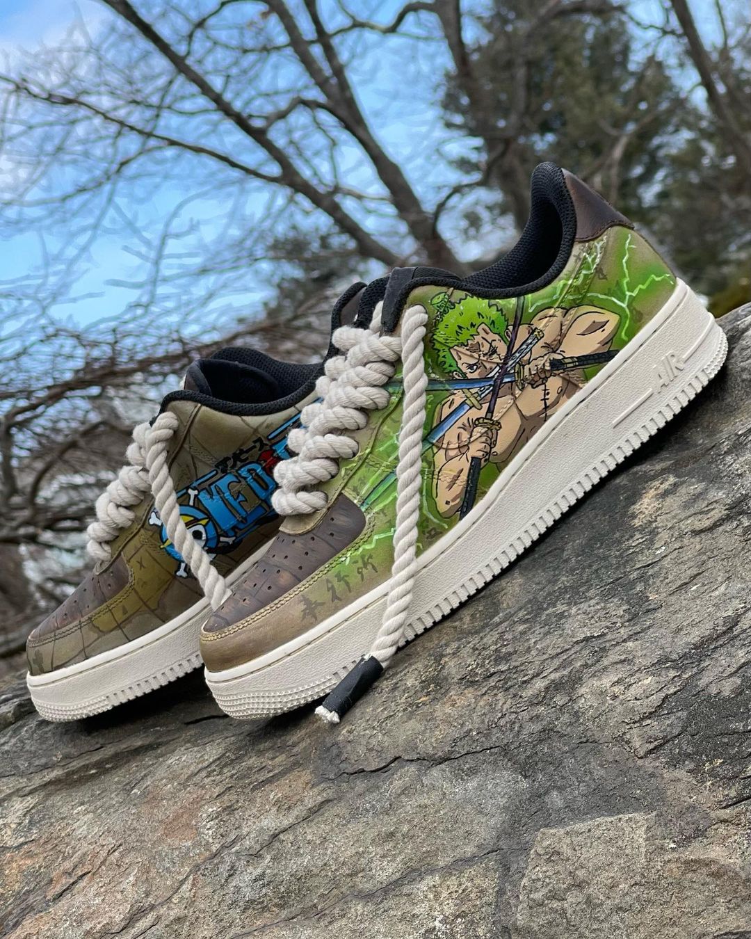 metal piece on air force 1