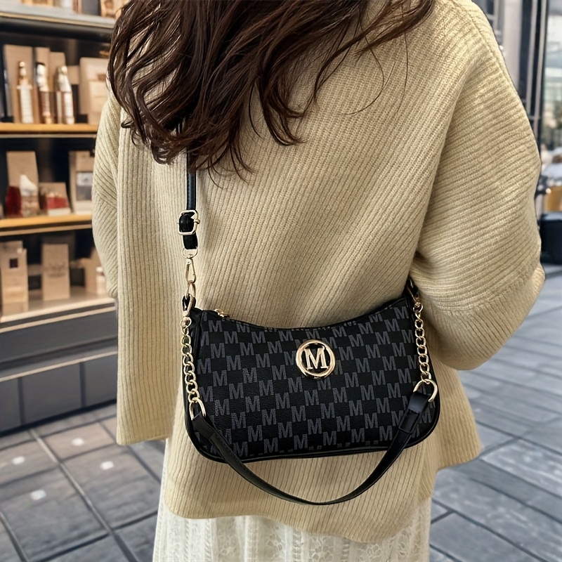 Vintage Style Womens Messenger Shoulder Bag with Adjustable Strap Stylish Crossbody Tote Purse