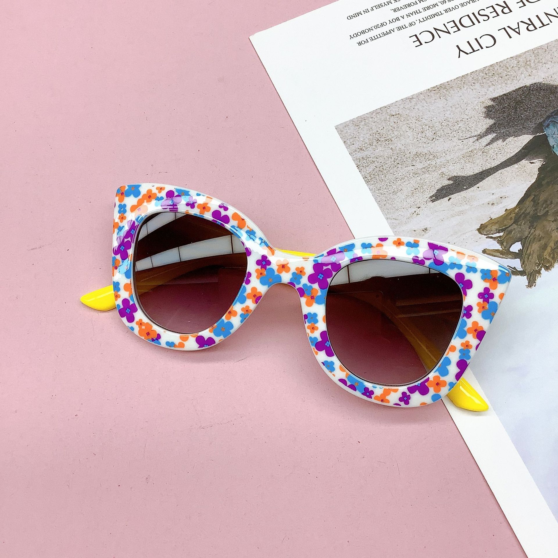 Kids Sunglasses with Anti UV Flower Frames for Boys and Girls