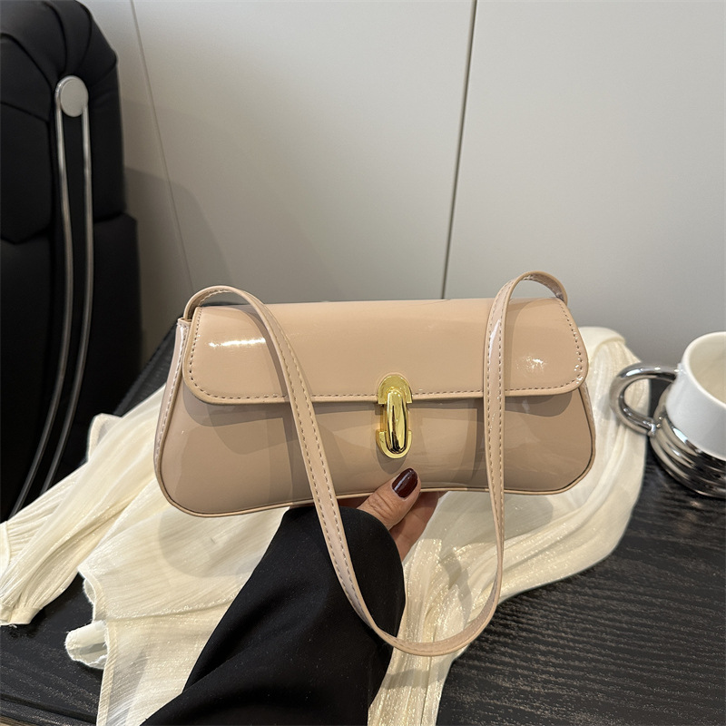 Vintage Faux Leather Underarm Shoulder Bag with Buckle Detail for Women