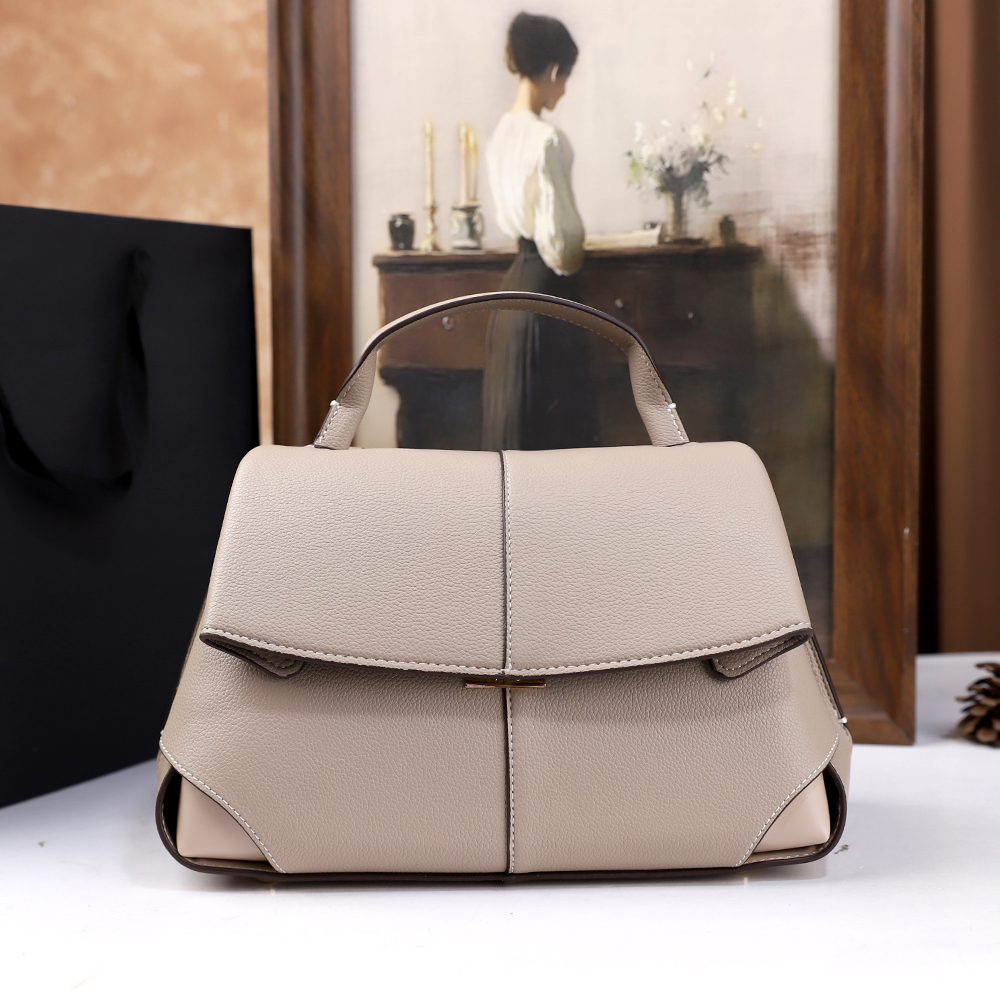 Retro Crossbody Bag for Women Elegant Commuter Shoulder Handbag Vintage Style Purse