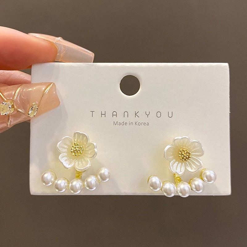 Elegant Pearl Flower Earrings for Women Floral Drop Faux Pearl Party Jewelry