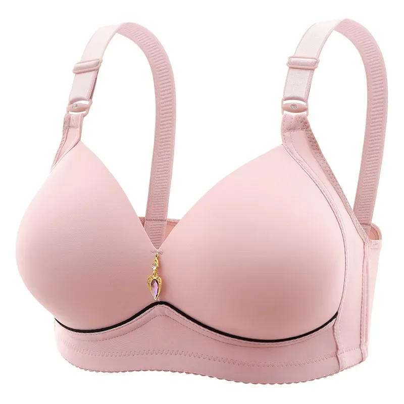 Wireless Breathable Bra with Thin Cups and Back Closure
