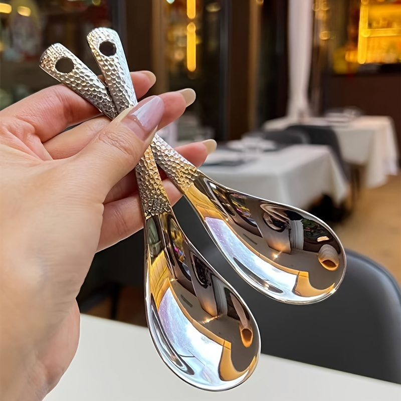 Mirror Polished Stainless Steel Spoon Set Large Capacity Ideal for Desserts Fruits and Home Kitchen Use