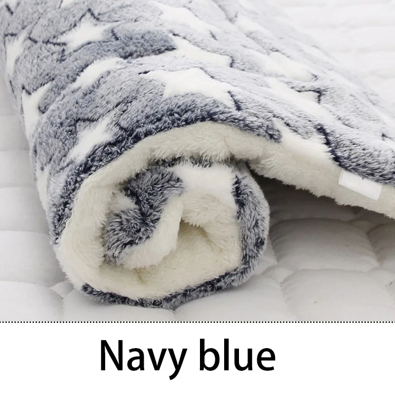 Flannel Pet Sleeping Mat for Dogs and Cats Plush, Cozy Dog Bed for All Sizes, Ideal for Winter Comfort
