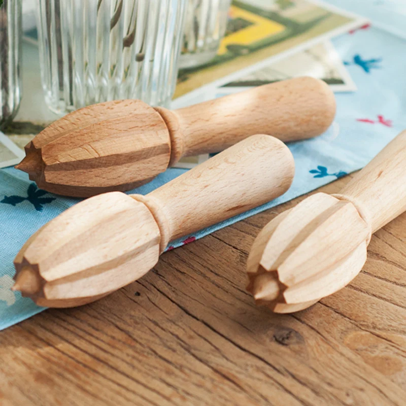 Wooden Lemon & Citrus Squeezer Beech Wood Orange Juice Reamer for Kitchen, Bar, and Fruit Lovers