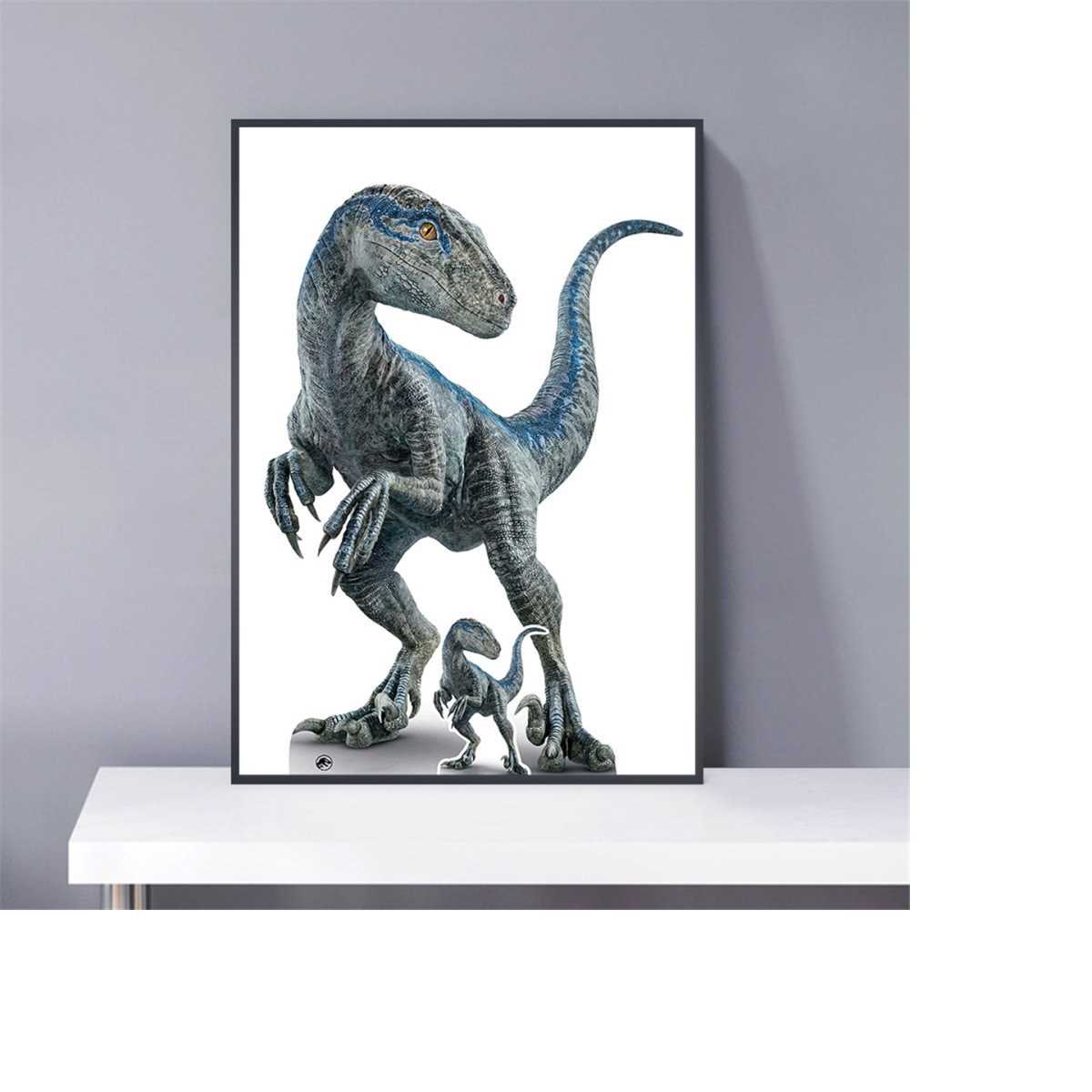 Jurassic World - Mother Blue Raptor - Pappaufsteller | Inspire Uplift