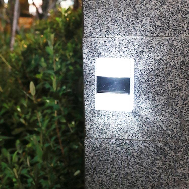 Solar Garden Lights IP65 Waterproof Outdoor Solar Pathway Light with 6 LED Glow