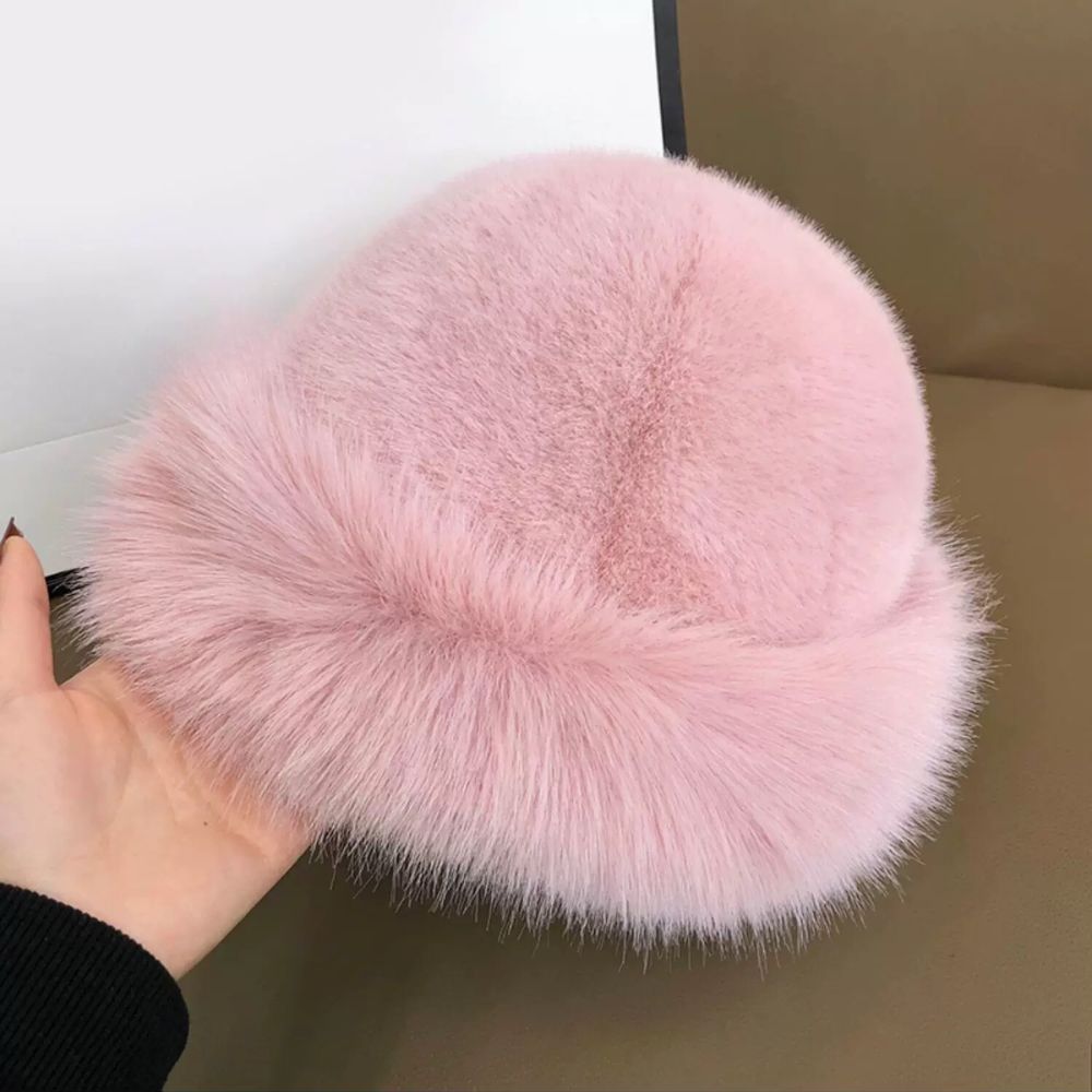 Warm Ear Protection Winter Hat for Women, Snow Ski Cap, Faux Fox Fur Bomber, Windproof Russian Bonnet Hat
