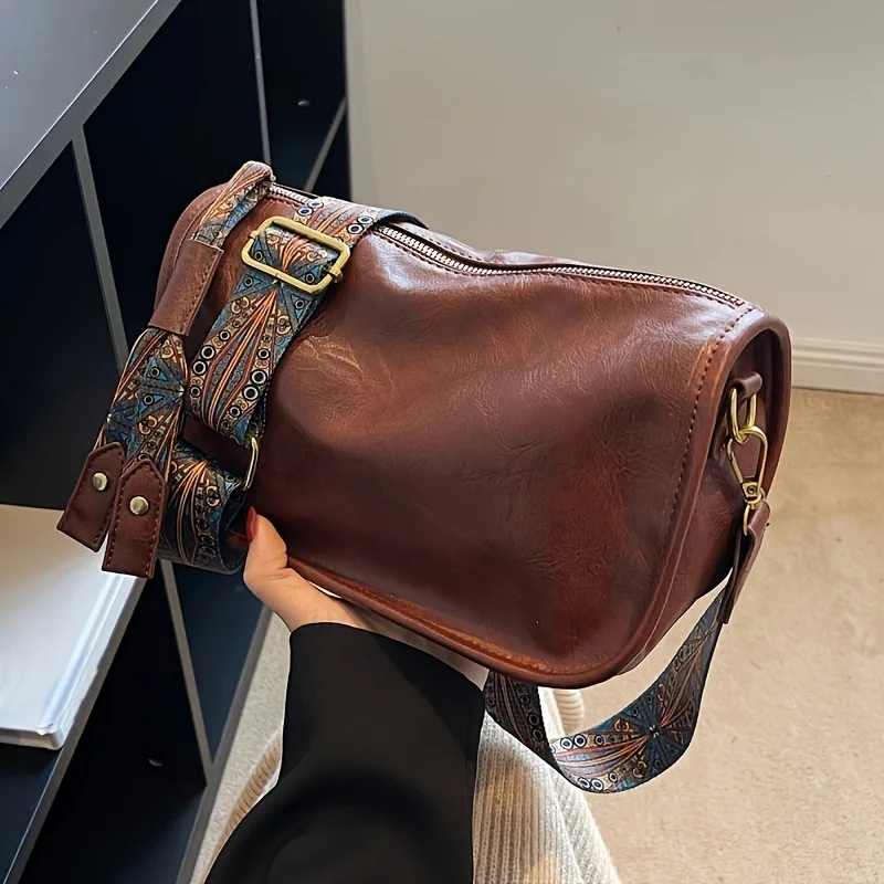 Stylish Leather Shoulder Bag with Wide Strap, Large Capacity Zipper Crossbody Purse for Daily Use