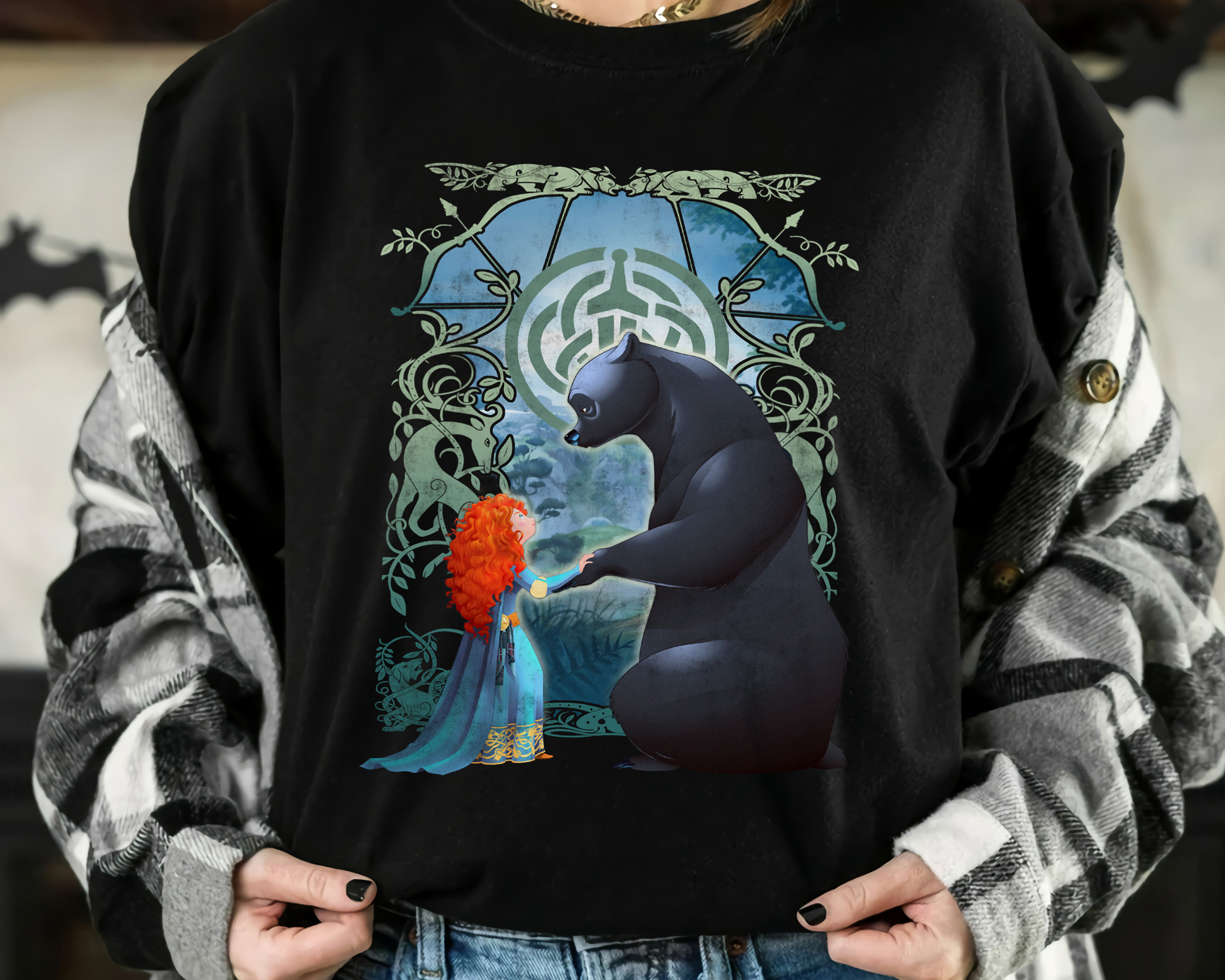 Disney Pixar Brave Merida And Bear Profile Portrait Shirt, M - Inspire ...