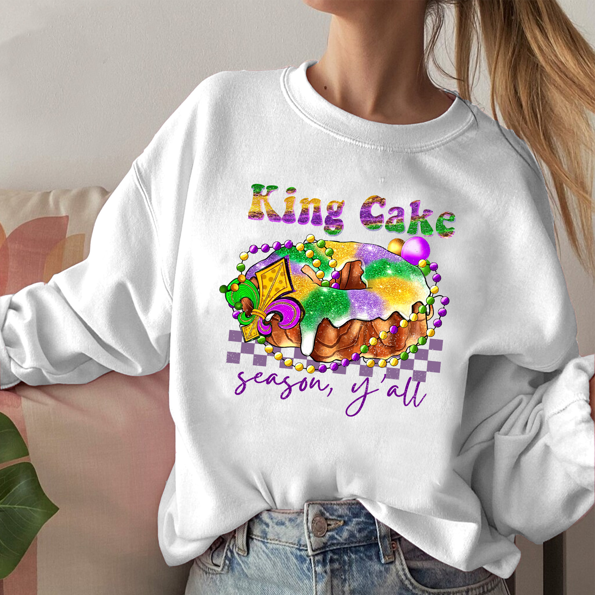 Mardi Gras Treat Yo’ Self King Cake Boxy T-Shirt