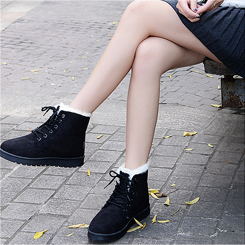 New Autumn and Winter Fashion Women's Short Boots, Casual Comfortable Plus Velvet Warm Solid Color Cross Belt Round Toe
