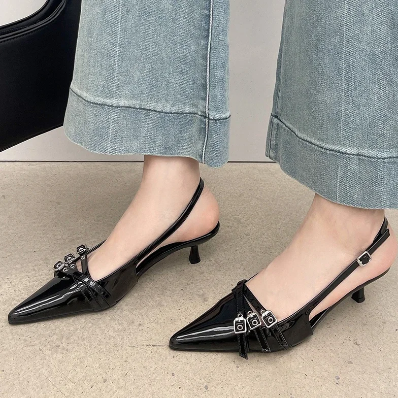 New Arrivals Pointed Toe Women Sandals Fashion Elastic Band Thin Mid Heels Red Black Silver Dress Shoes Woman Fashion New Arrivals Pointed Toe Women Sandals Fashion Elastic Band Thin Mid Heels Red Black Silver Dress Shoes Woman Fashion
