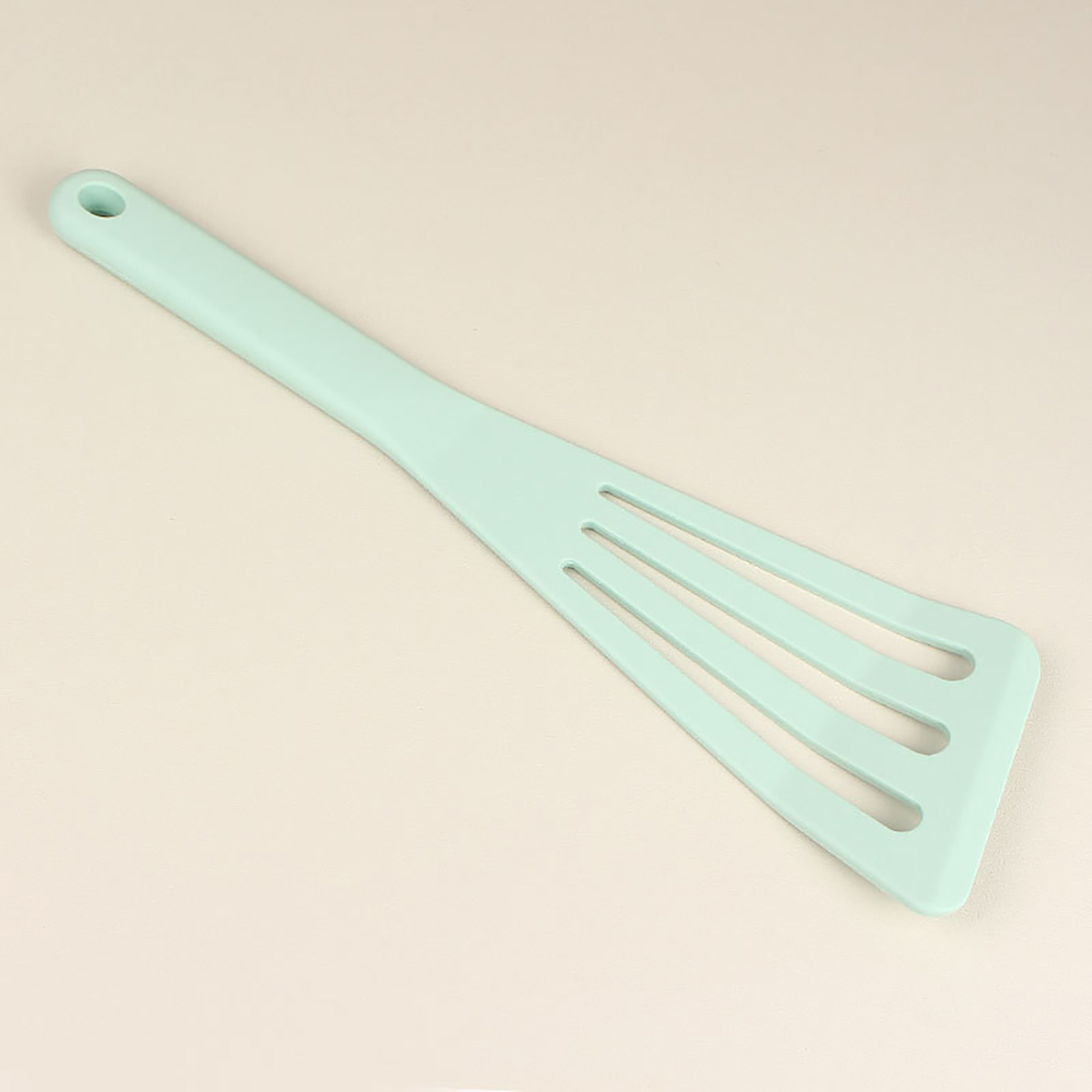 High Temperature Resistant Kitchen Utensils, Silicone Inclined Drain Shovel, Non Stick Pot Shovel for Frying Fish