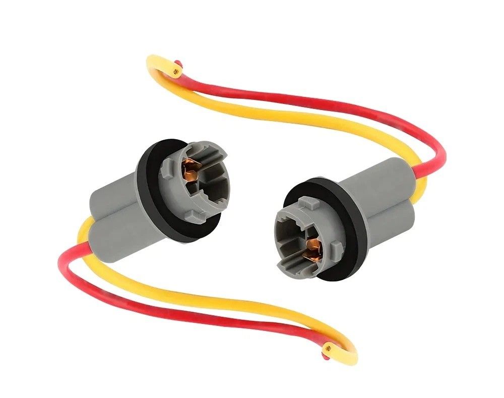 Universal License Plate Light Socket Pigtail Wire Connector