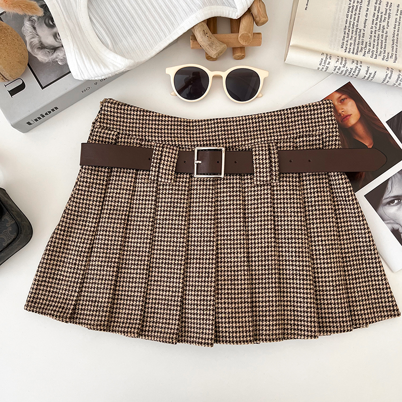 Low Rise Houndstooth Mini Skirt with Belt | Inspire Uplift