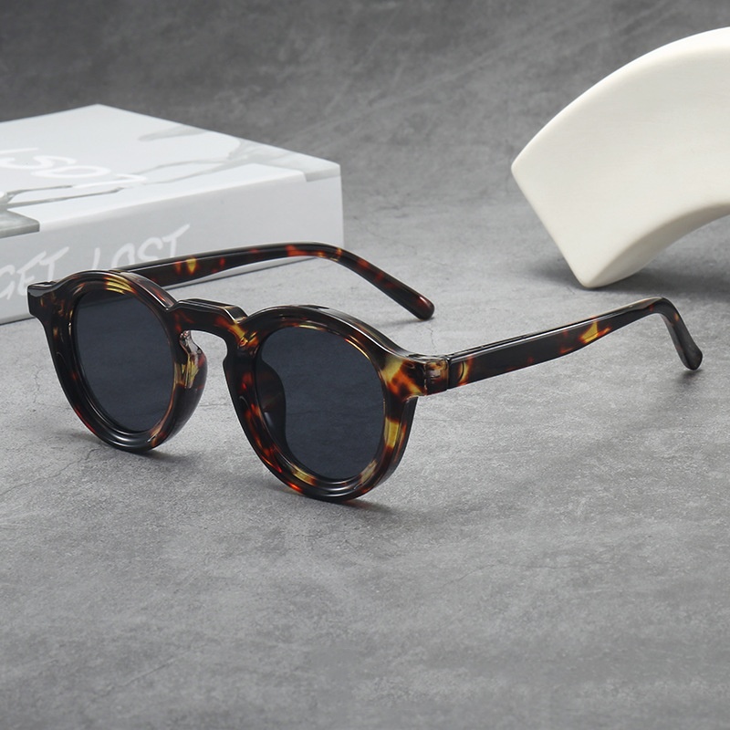 Retro Punk Round Clear Frame Sunglasses