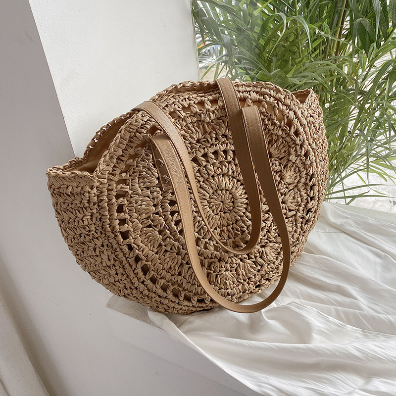 Handmade Woven Beach Bag: Large Capacity Summer Rattan Tote and Boho Travel Purse for Women
