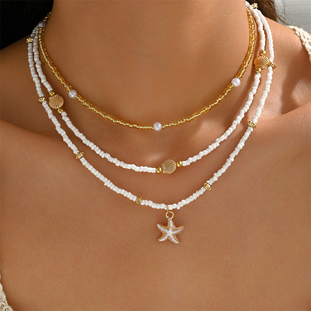Summer Bohemian Beach Necklace with Starfish Shell Pendant and Layered Beaded Choker