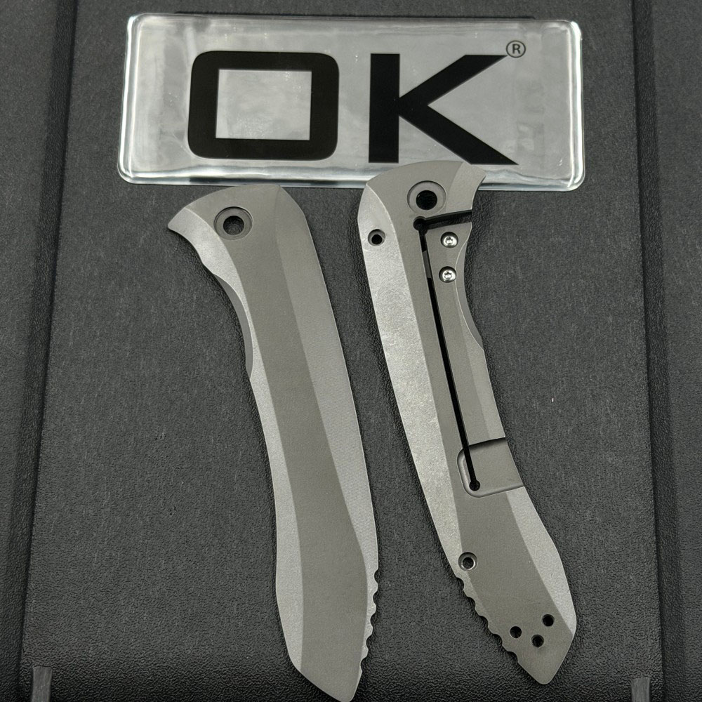 Folding Tactical Knife with Titanium Handle Outdoor Survival Tool