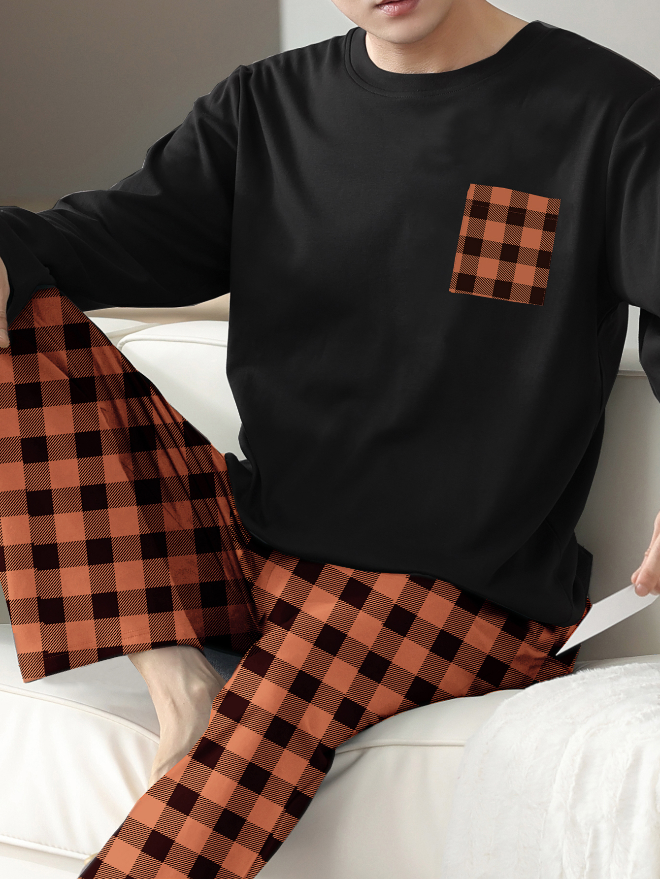 Mens Pajamas Two Piece Set, Autumn and Winter Long Sleeved Pants, Checkered Sleepwear, Soft and Comfortable Polyester