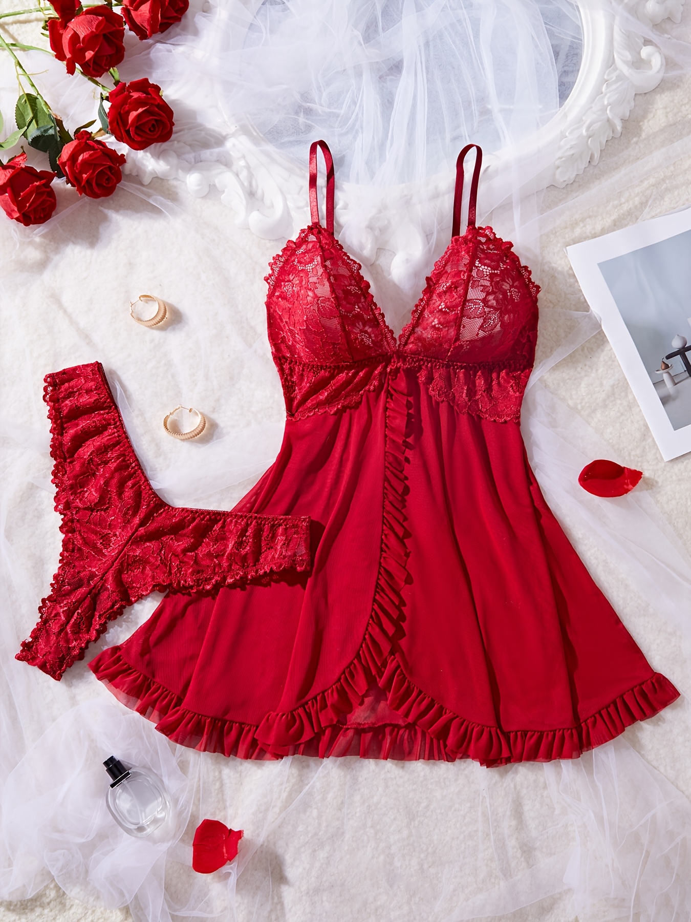 Sexy Lace Lingerie Set for Women, Red Hot Sleepwear Nightdress, V-Neck Sheer Lace Camisole, Matching Panties, Romantic