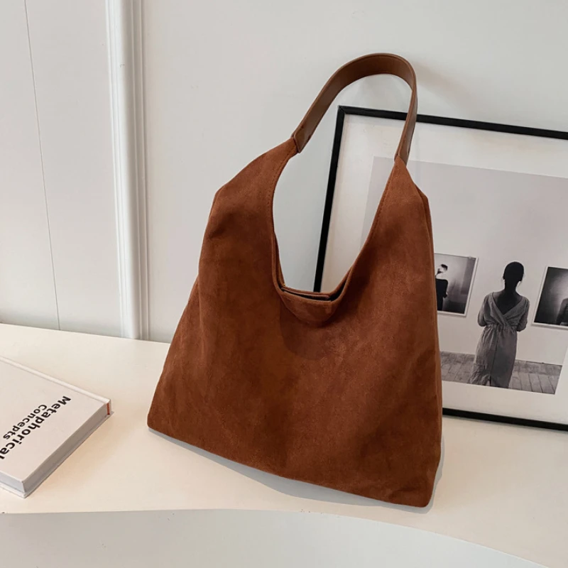 Autumn and Winter Vintage Women's Bag, Retro Suede Shoulder Bag, Large Capacity Solid Color Casual Commuter Bag, Stylish