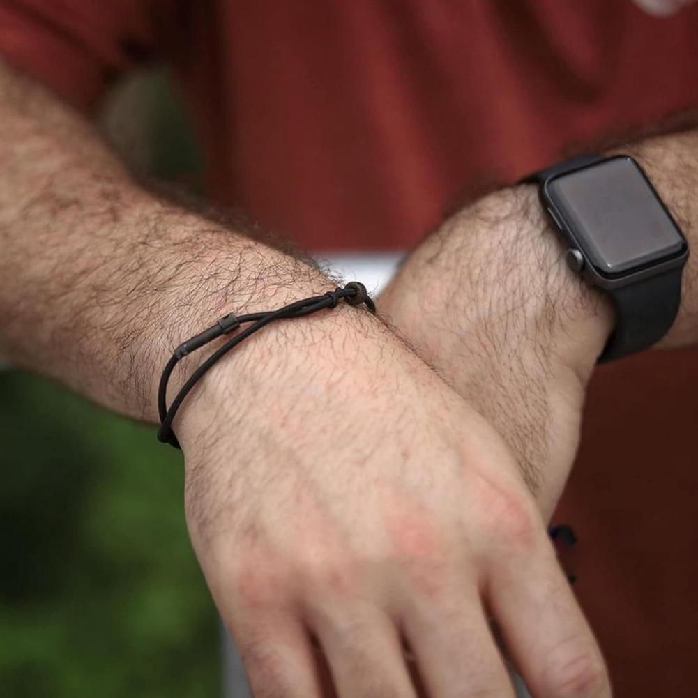 Emergency Escape Survival Bracelet with Glass Breaker Tactical EDC Wristband for Outdoor Safety