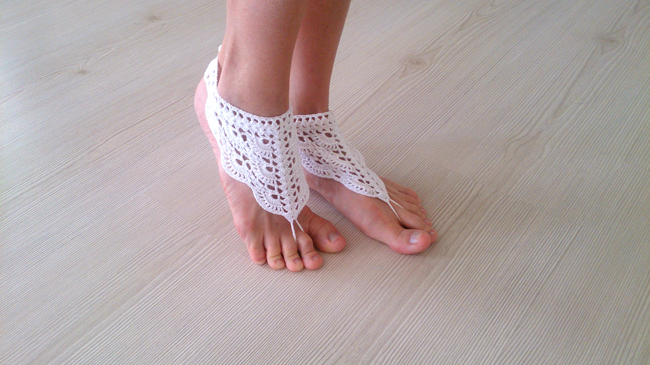Lace barefoot sandals crochet pattern, crochet barefoot patt | Inspire ...