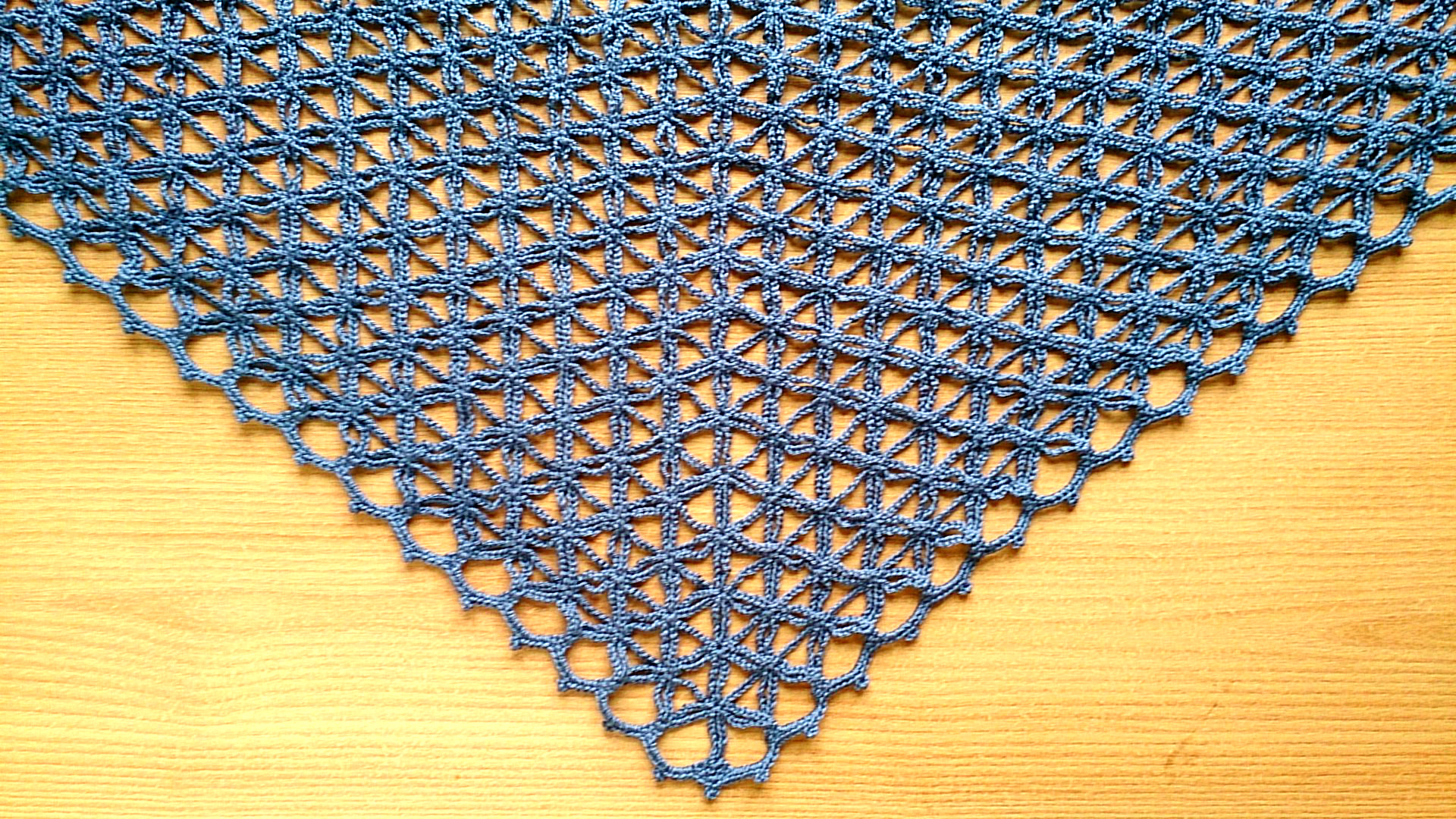 Lace triangle shawl crochet pattern crochet shawl pattern Inspire