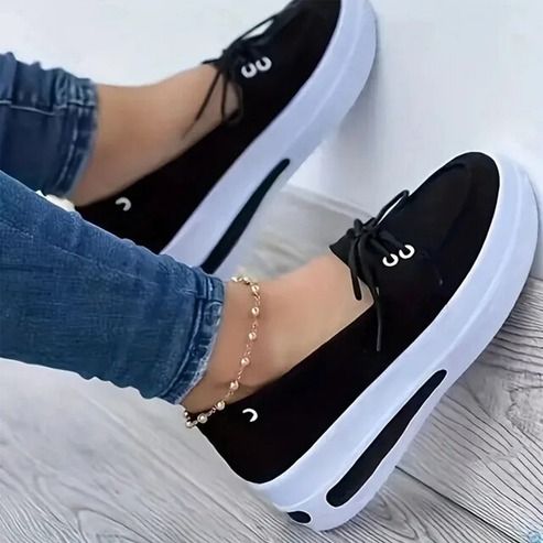 Slip On Women Block Shoes, Closed Toe Platform Sneakers, Flat Wedge Casual Lace Up Shoes for All Day Wear