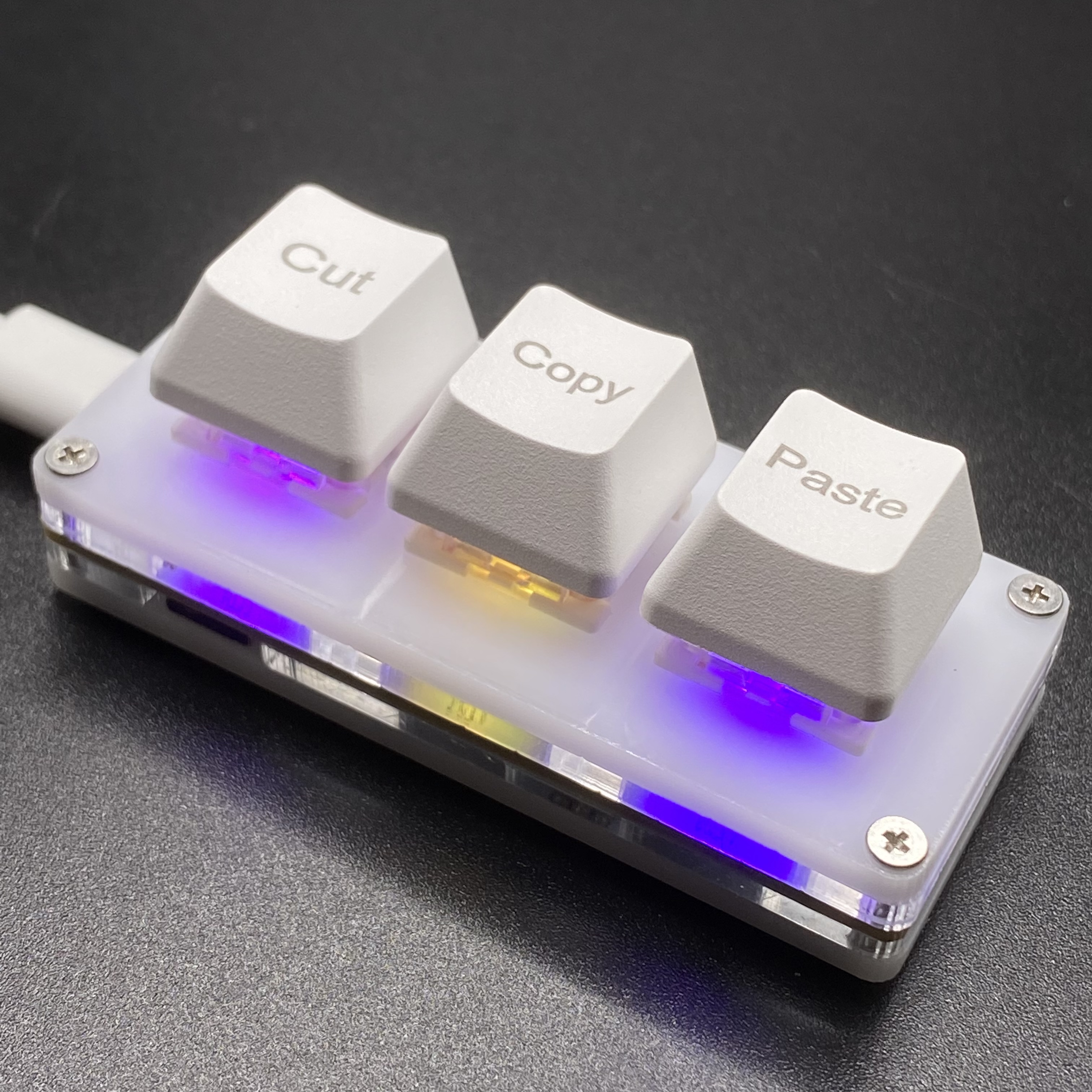 Programmable Mini Keyboard, 3 Key Mechanical RGB Keypad, Shortcut Cut Copy Paste Ctrl X C V, Macro OSU Keypad for Gaming