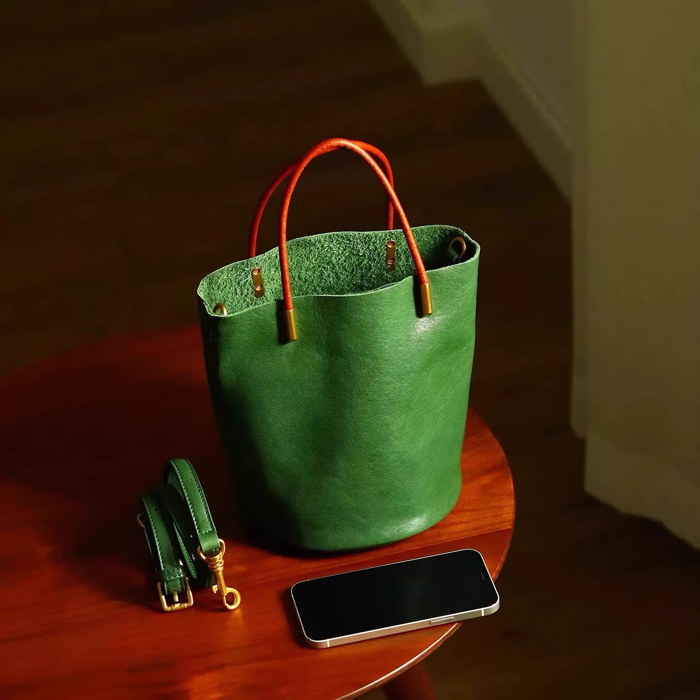 Soft Leather Bucket Bag for Women Large Capacity Retro Shoulder Handbag