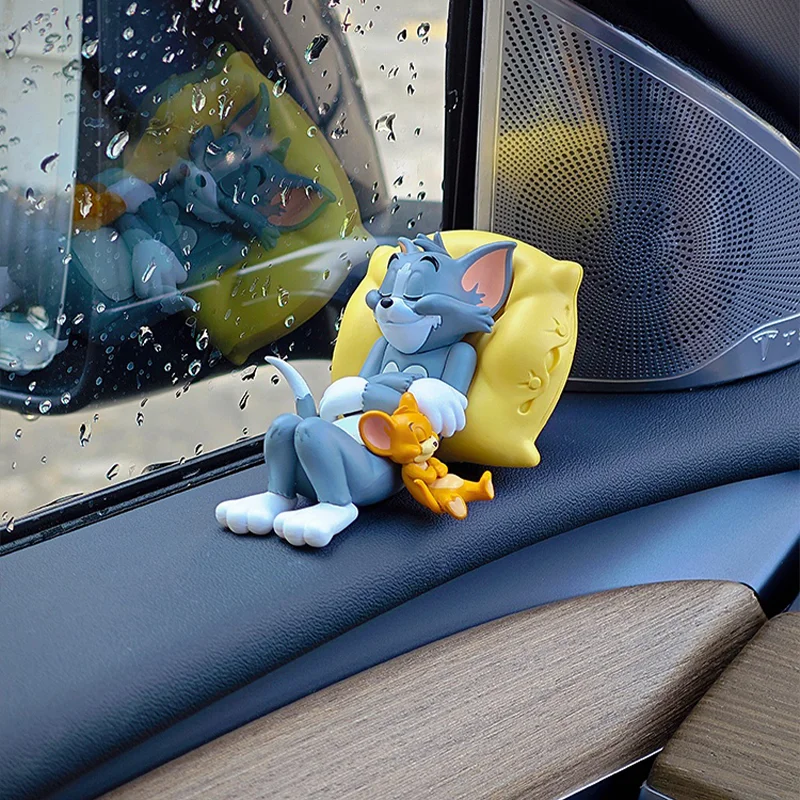 Tom and Jerry Car Decor Cute Dashboard Accessories & Adorable Cartoon Figurines