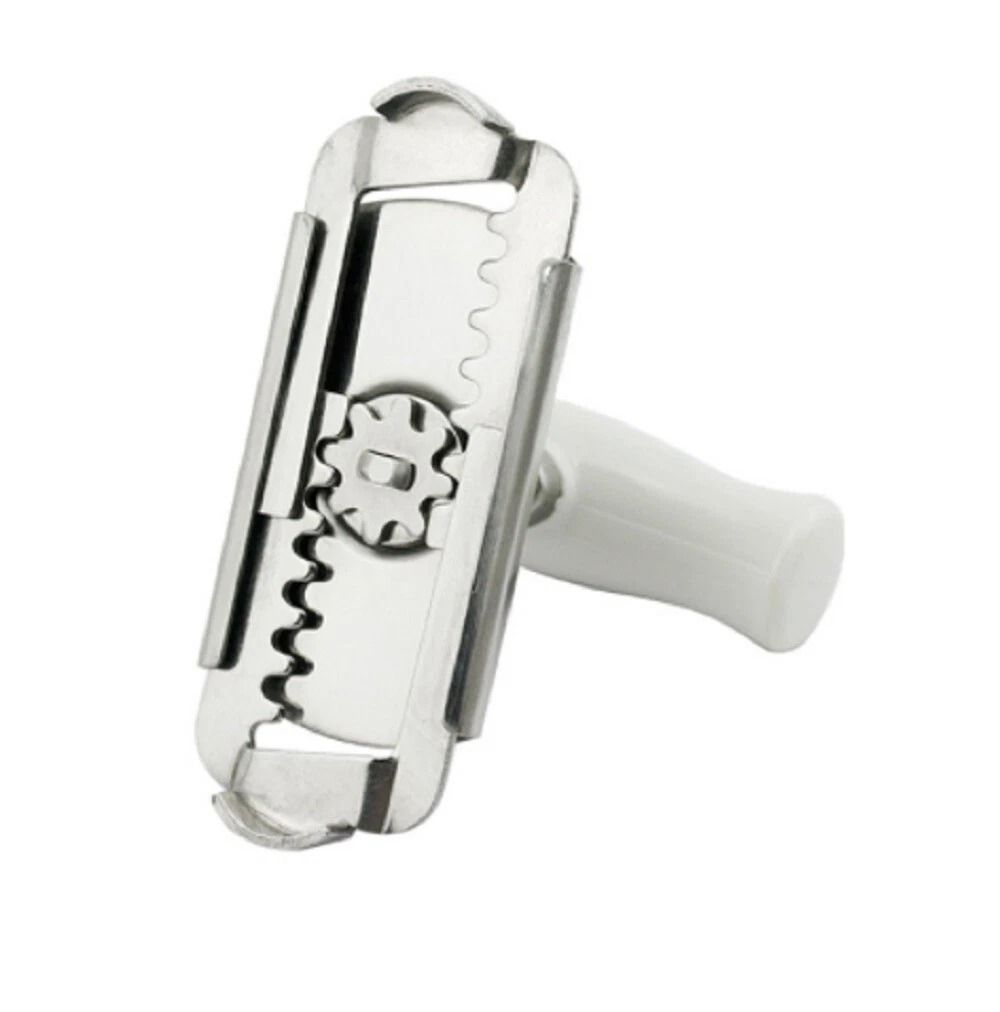 Adjustable Jar Opener Stainless Steel Bottle Cap Remover for Easy Grip and Smooth Opening