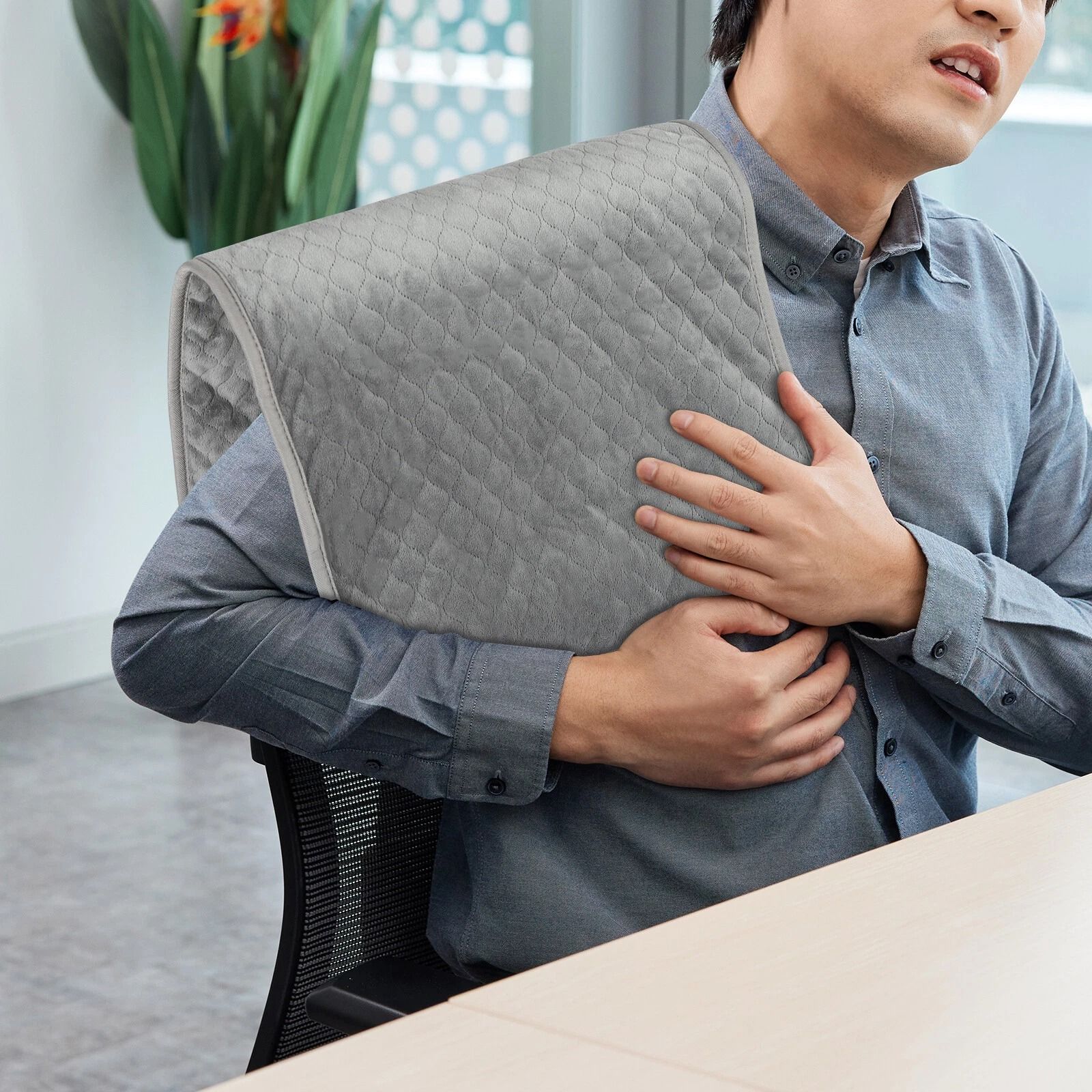 Large Electric Pain Relief Heating Pad for Back & Cramps with Adjustable Heat Settings
