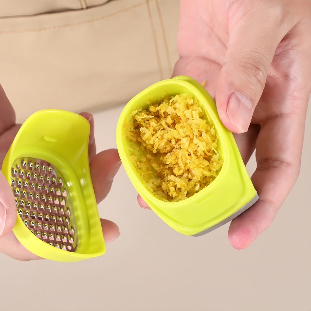 Premium Stainless Steel Garlic Press Circular Garlic Mincer & Ginger Grater Kitchen Gadget