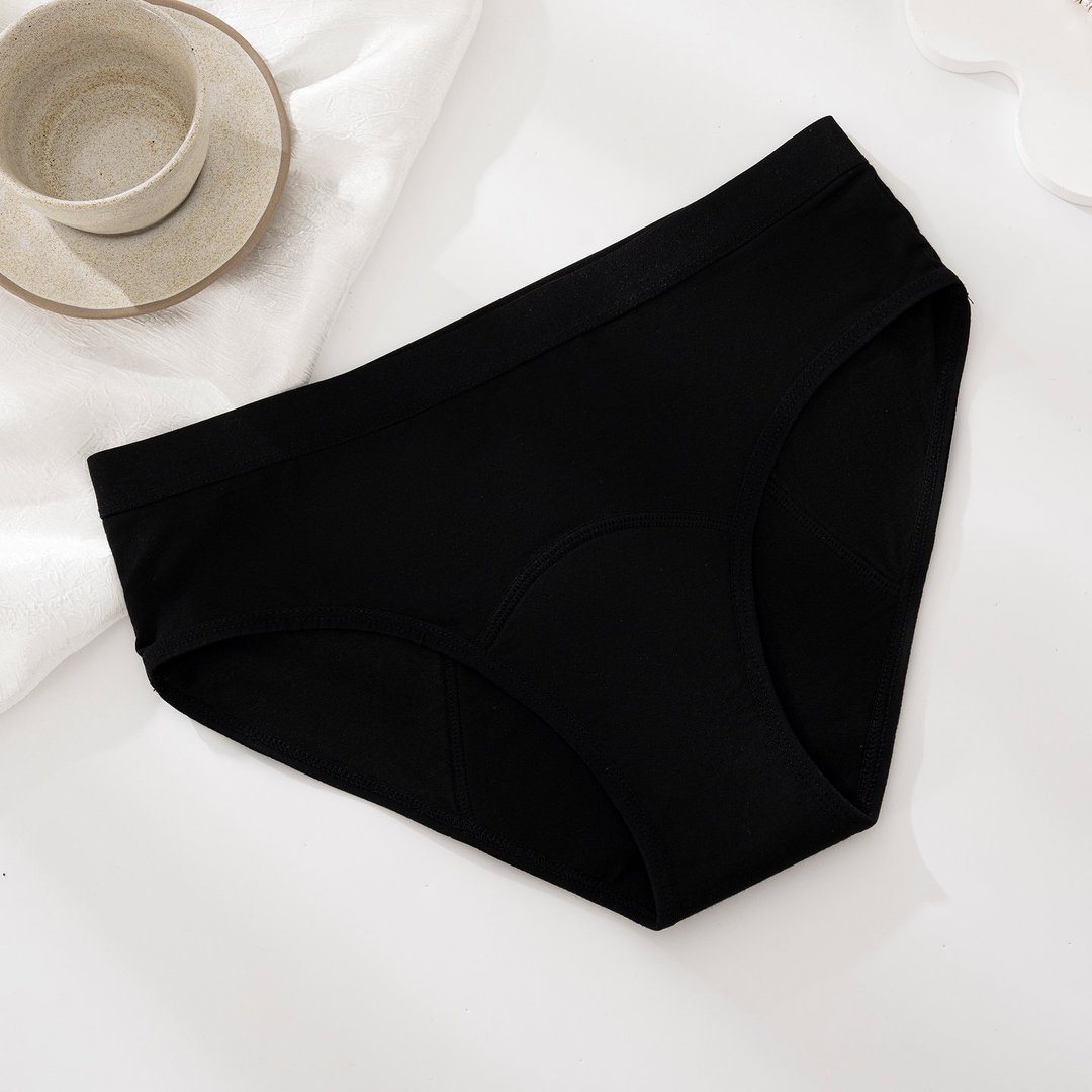 Leak Proof Period Panties Mid Waist Plus Size Menstrual Briefs