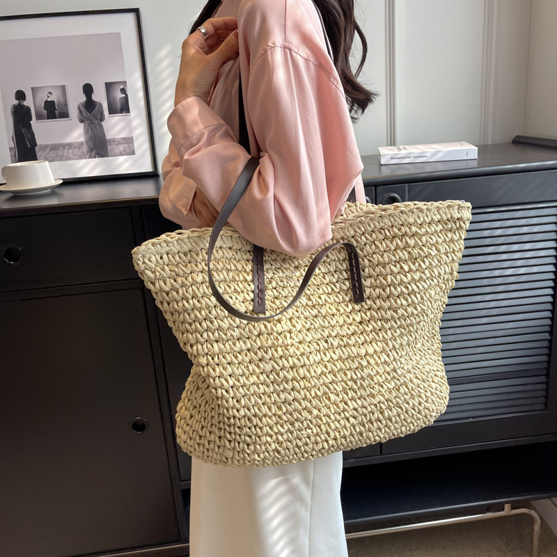 Luxury Straw Woven Tote Bag – Large Capacity Summer Beach Handbag and Casual Shoulder Shopping Bag