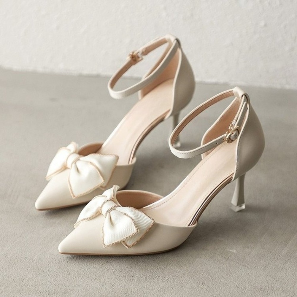 Elegant Medium Heel Heels for Women, Pointed Toe Butterfly Stilettos, White Designer Shoes for Weddings, Bridal Party Elegant Medium Heel Heels for Women, Pointed Toe Butterfly Stilettos, White Designer Shoes for Weddings, Bridal Party
