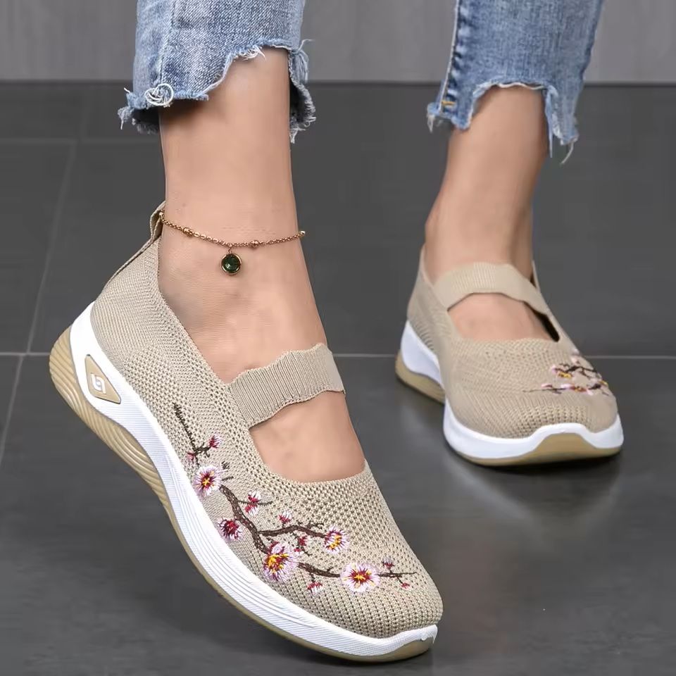 Summer Breathable Women's Sneakers - Lightweight Casual Flats