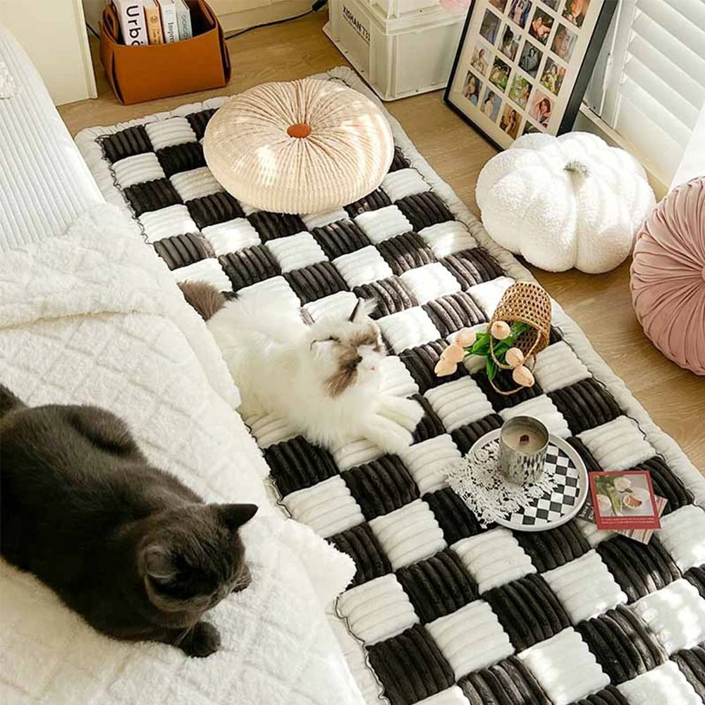 Warm Dog Bed Mat for Car Seat Sofa and Couch Protection