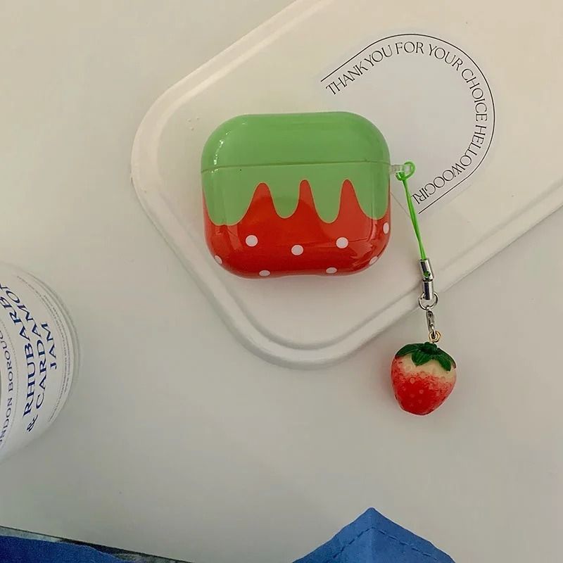 Professional High Grade Red Strawberry Series Protective Suite and Polka Dot Pattern Lanyard Case for AirPods