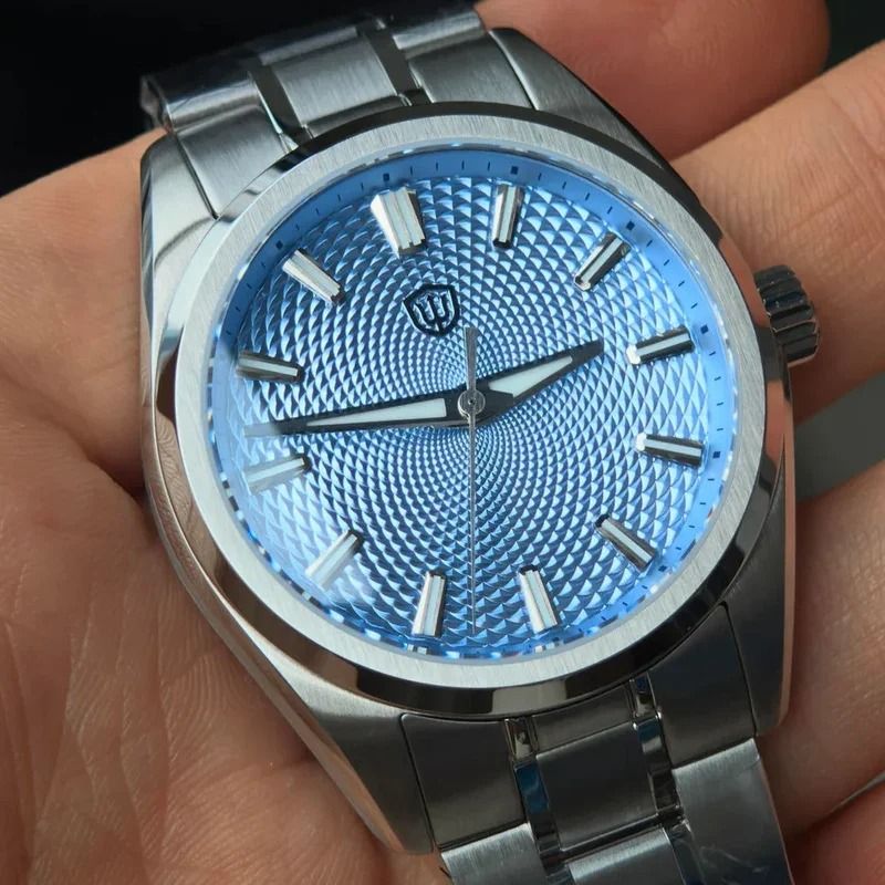 Guilloche Dial Quartz Watch - High-Precision Sweep Movement Luxury Timepiece