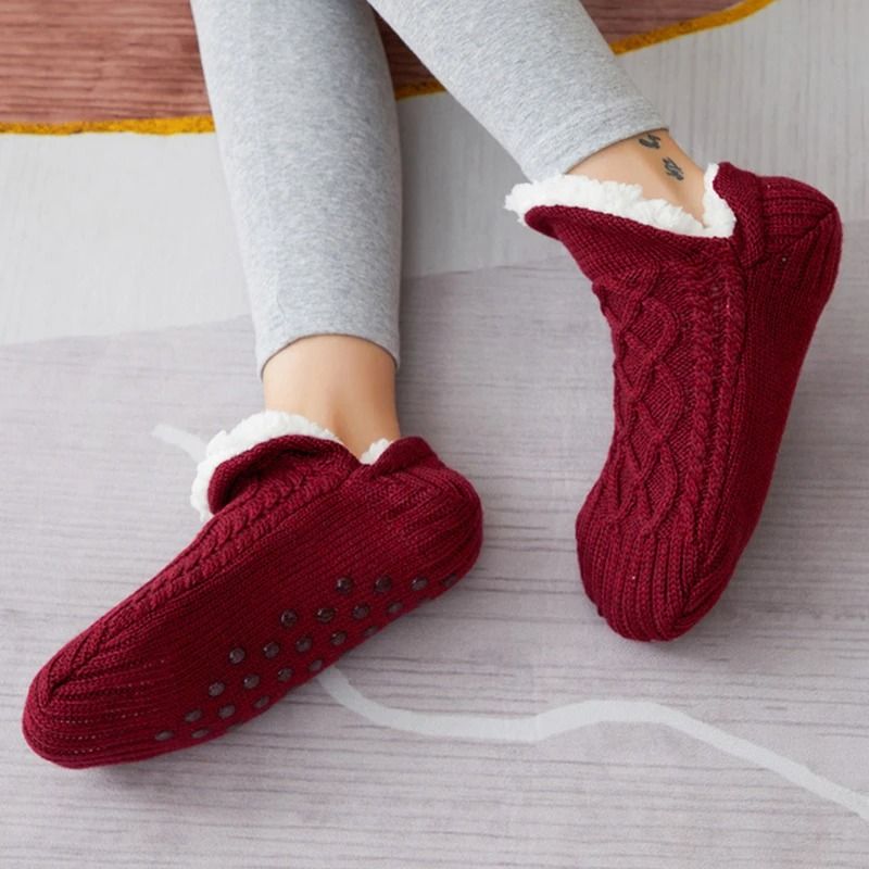 Mens Plush Thermal Slipper Socks with Non-Slip Grips