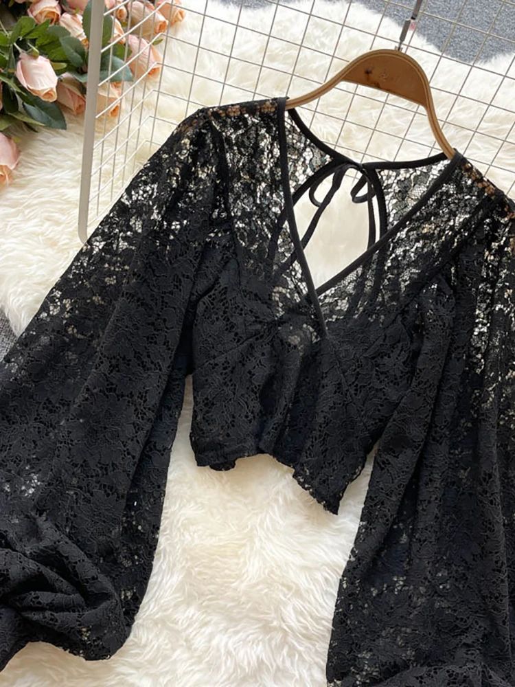 Women's Lace Open Back Blouse – V-Neck Puff Sleeve Cropped P