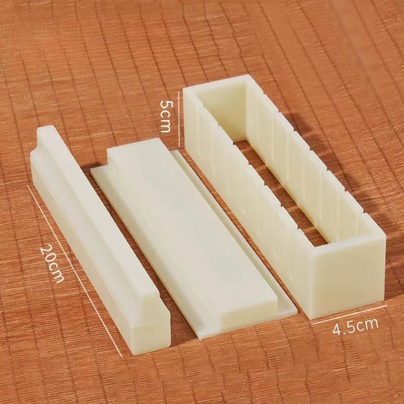 3 Piece Sushi Maker Equipment Kit Plastic Sushi Rolls Mold Round Square Heart Shaped Sushi Tools Cake Roll Mold