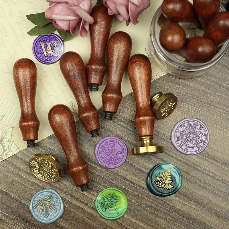Retro Wooden Handle Wax Seal Tool – DIY Envelope Sealing Roller Stamp