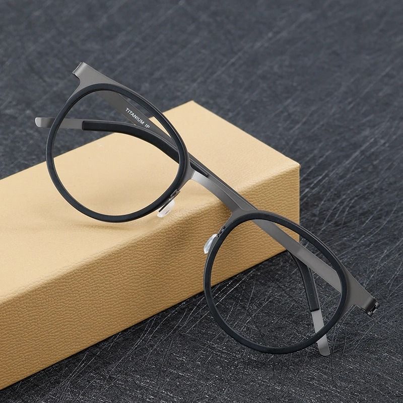 Pure Titanium Eyewear Frame Men Blue Light Blocking Screwless Design